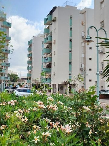 פנינת בוטיק מוארת