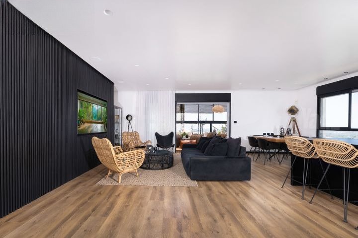 Panoramic Sky Penthouse