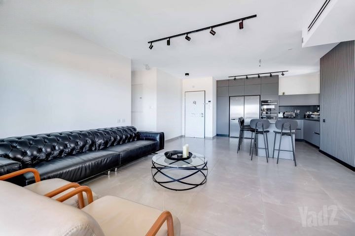 Sleek Parkview Haven