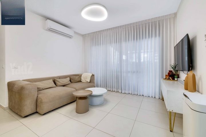 Spacious Terrace Haven