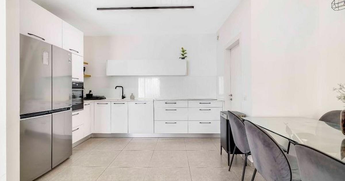 שדרות הרצל, יבנה · 4 חדרים · 116 מ''ר · ₪2,650,000 - תמונת נכס