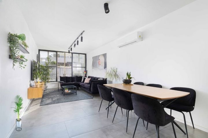 Bright Modern Haven