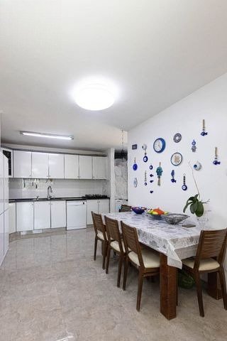 Sunny Family Retreat