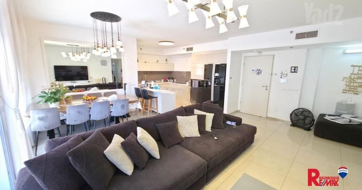 ראובן ברקת 23, חולון · 4 חדרים · 110 מ''ר · ₪3,090,000 - תמונת נכס