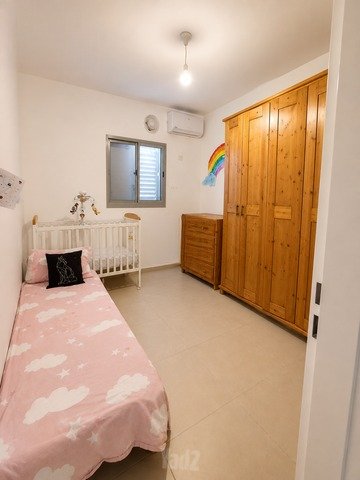 Bright Spacious Nest