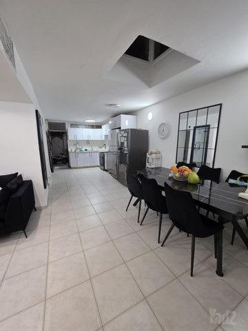 Modern Family Cottage