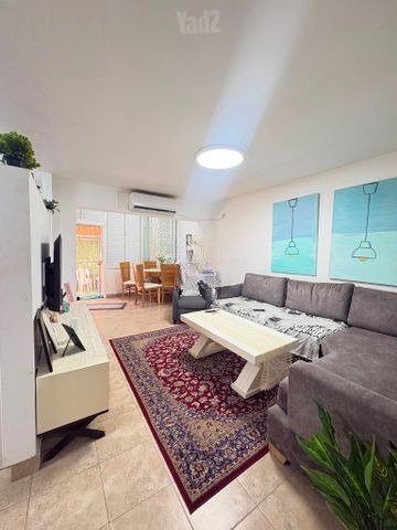 Cozy Garden Retreat