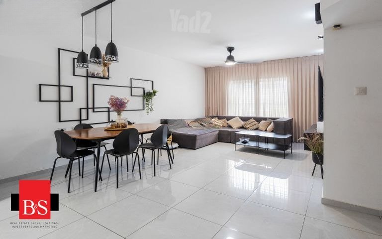 Modern Penthouse Haven