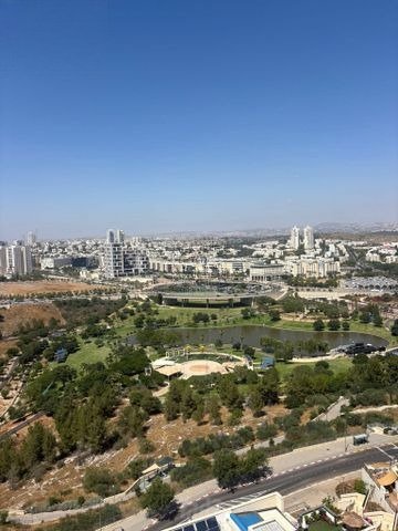 נווה שחקים מעוצב