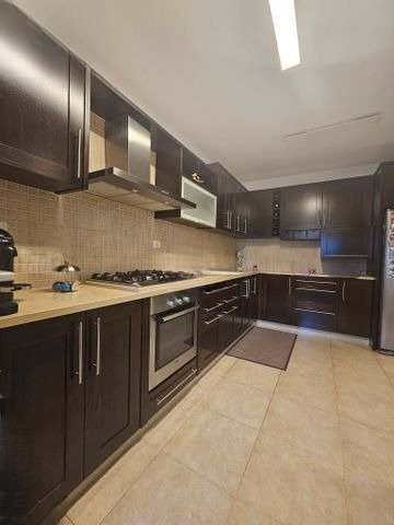 Modern Ramla Retreat