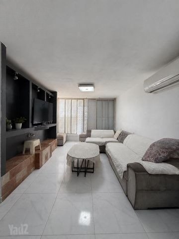 Modern Ramla Retreat