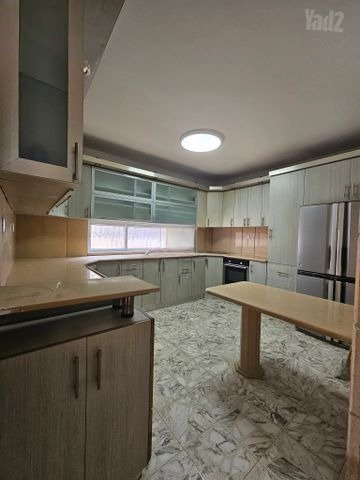 Spacious Family Retreat