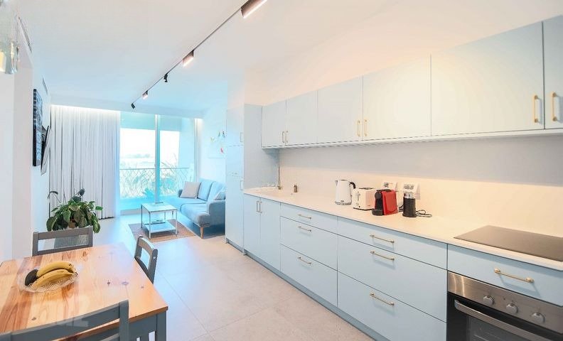 Modern Caesarea Retreat