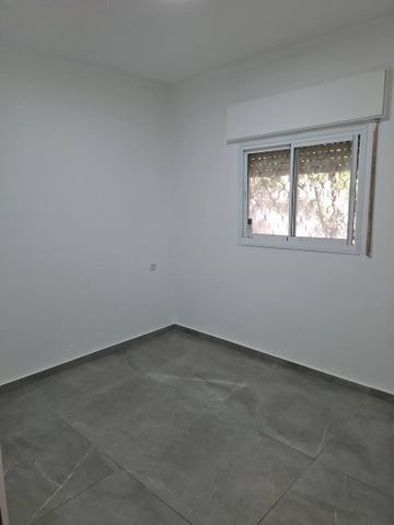 Bright Renovated Duplex