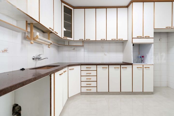 Bright Renovated Haven