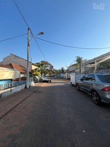 מגרש מבוקש ברעננה