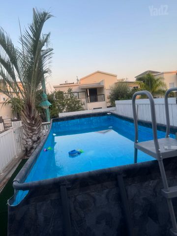 Modern Shlomi Cottage
