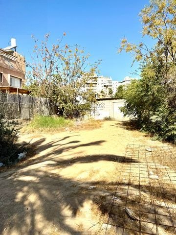 Spacious Renovated Duplex