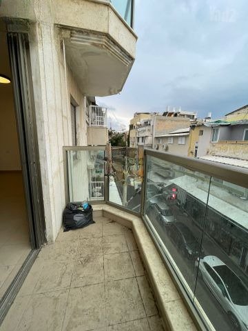 פנינה פלורנטינית אותנטית