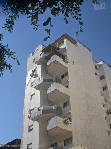 Spacious Hadera Haven