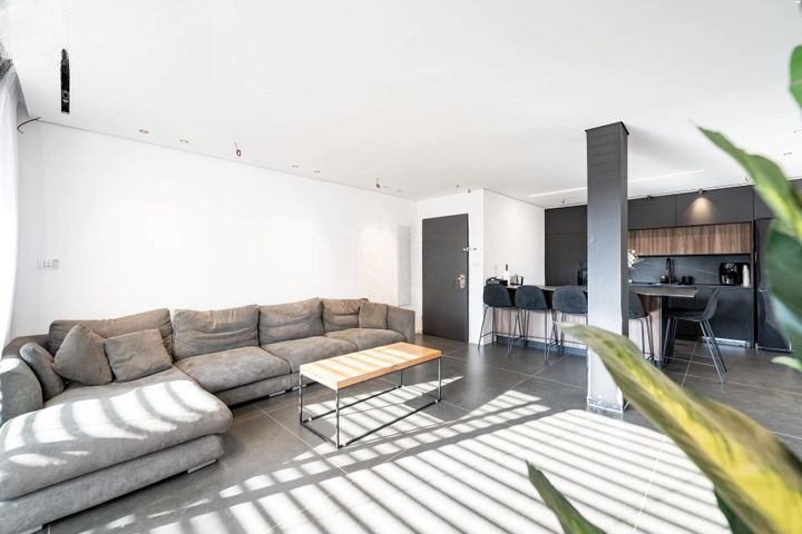 Modern Urban Retreat