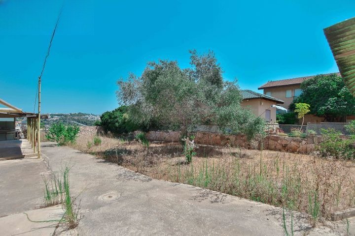 Prime Zikhron Land