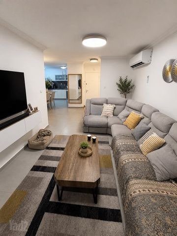 Cozy Ramla Retreat