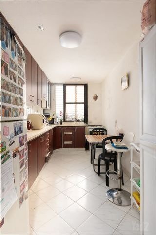 Bright Rehovot Retreat