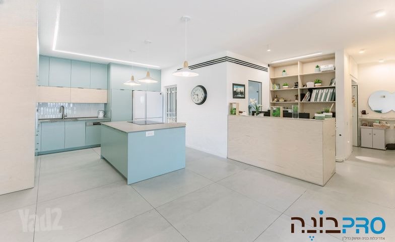 Spacious Mint Retreat