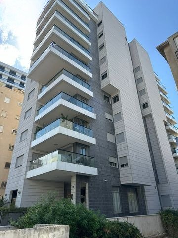 אוסישקין נוף לים
