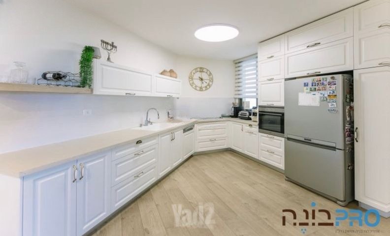 Spacious Argaman Five