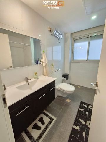 Elias Kalimian Penthouse