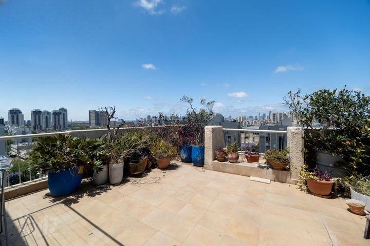 Ramat Ilan Duplex