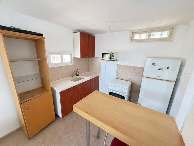 Dimona Top Floor