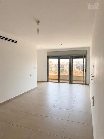 Sunny Zikhron Apartment