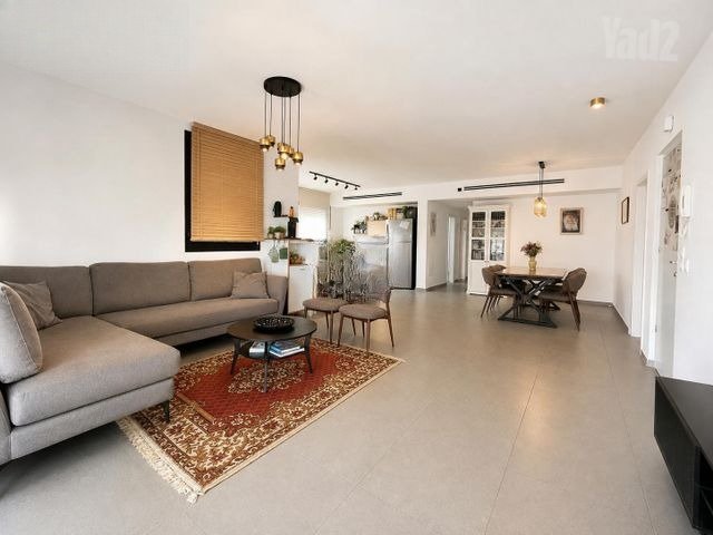 Psagot Afek Penthouse