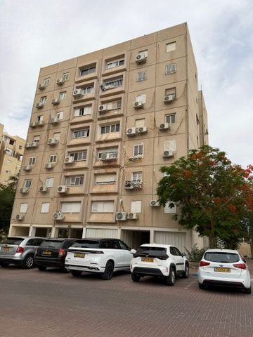 Renovated Eilat Apartment