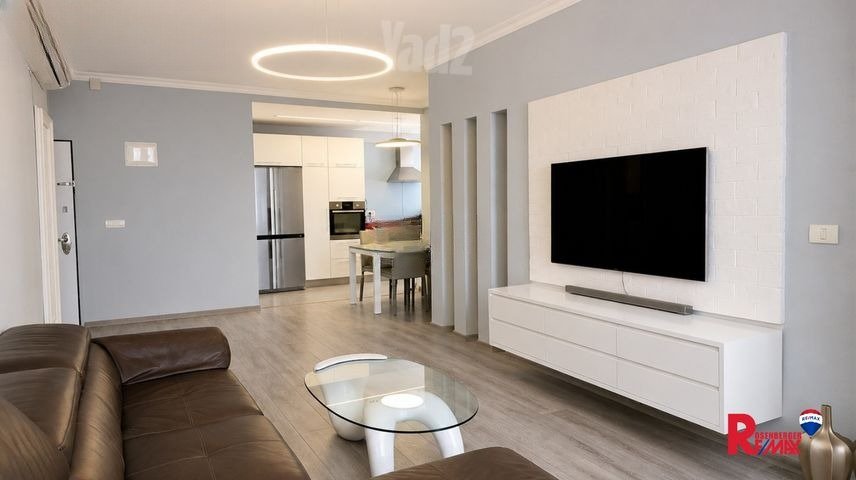 Renovated Balfour Retreat