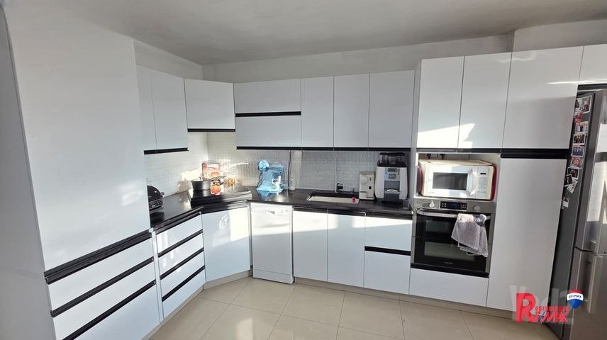 Modern Etzel Apartment