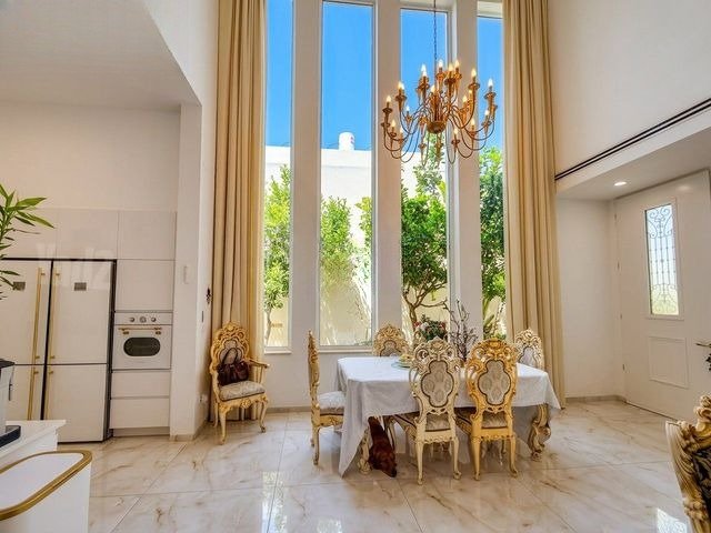 Shlomi Luxury Home
