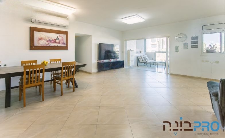 מרפסת בקרית גנים