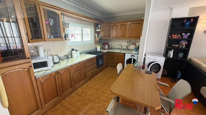Sheshet HaYamim Apartment