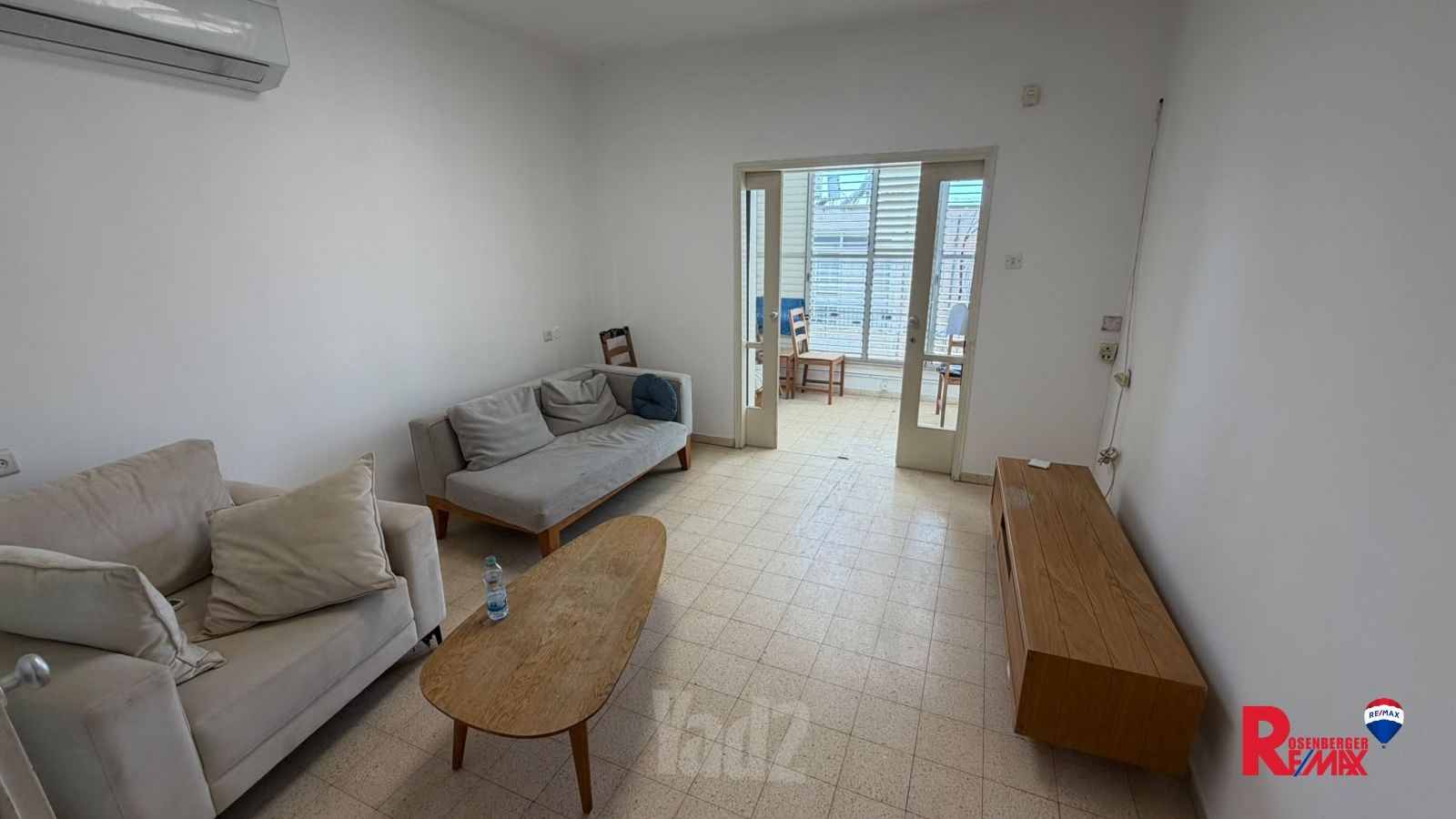 Krauze Walkup Apartment
