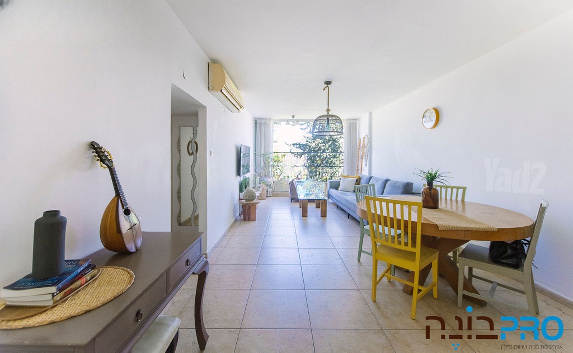 Bright Holon Apartment