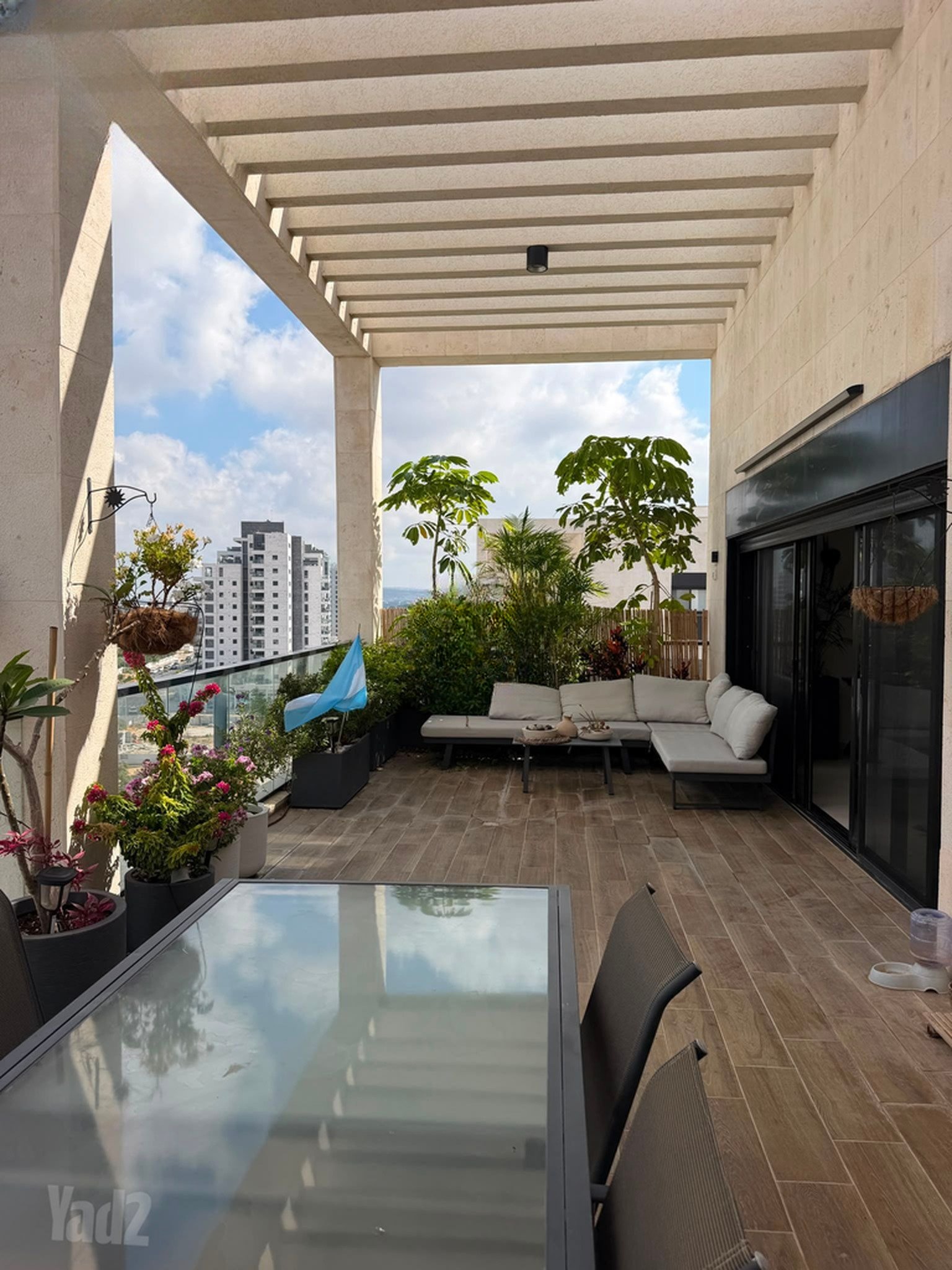 Or Yam Penthouse