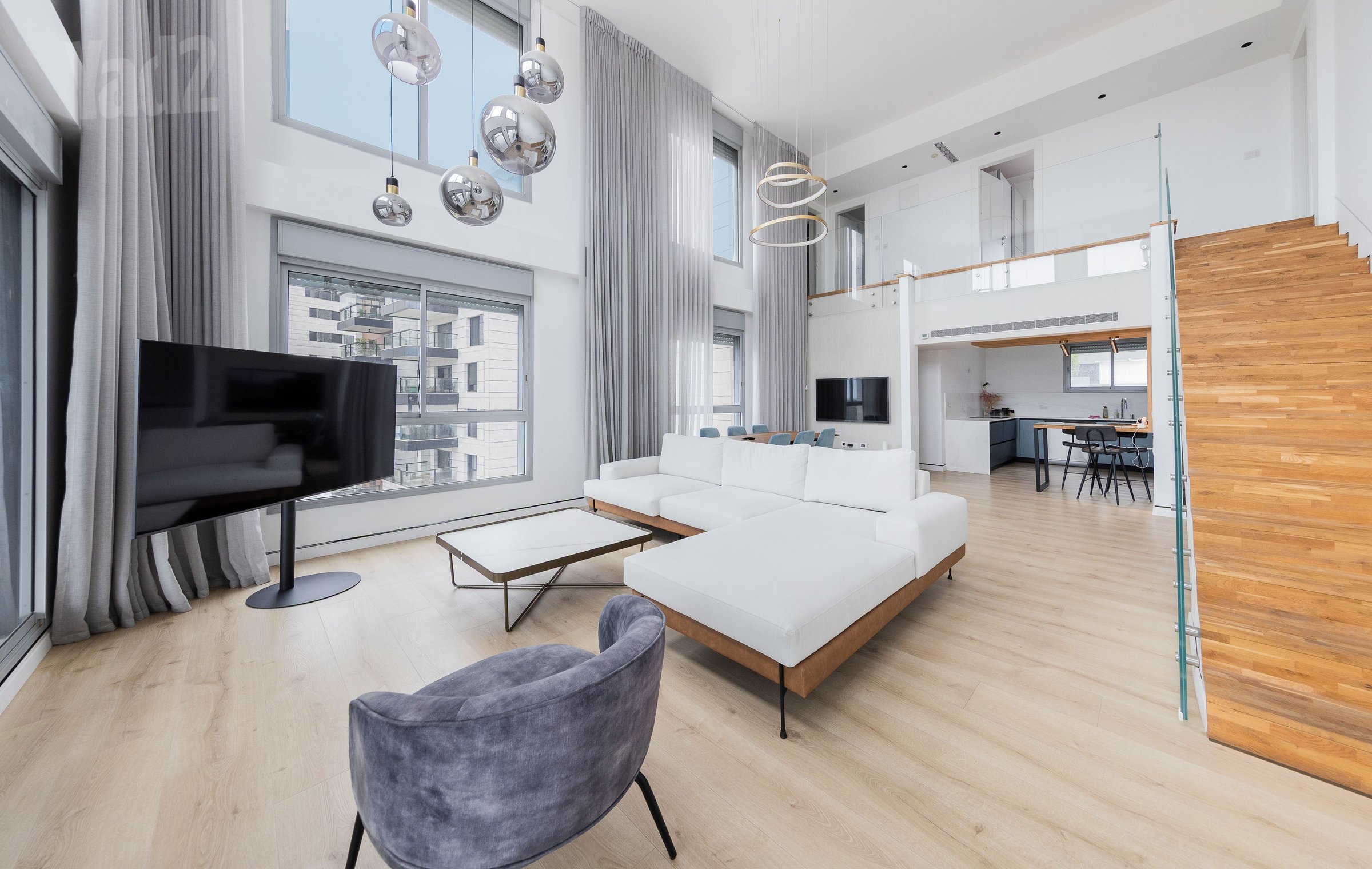 Golda Meir Duplex