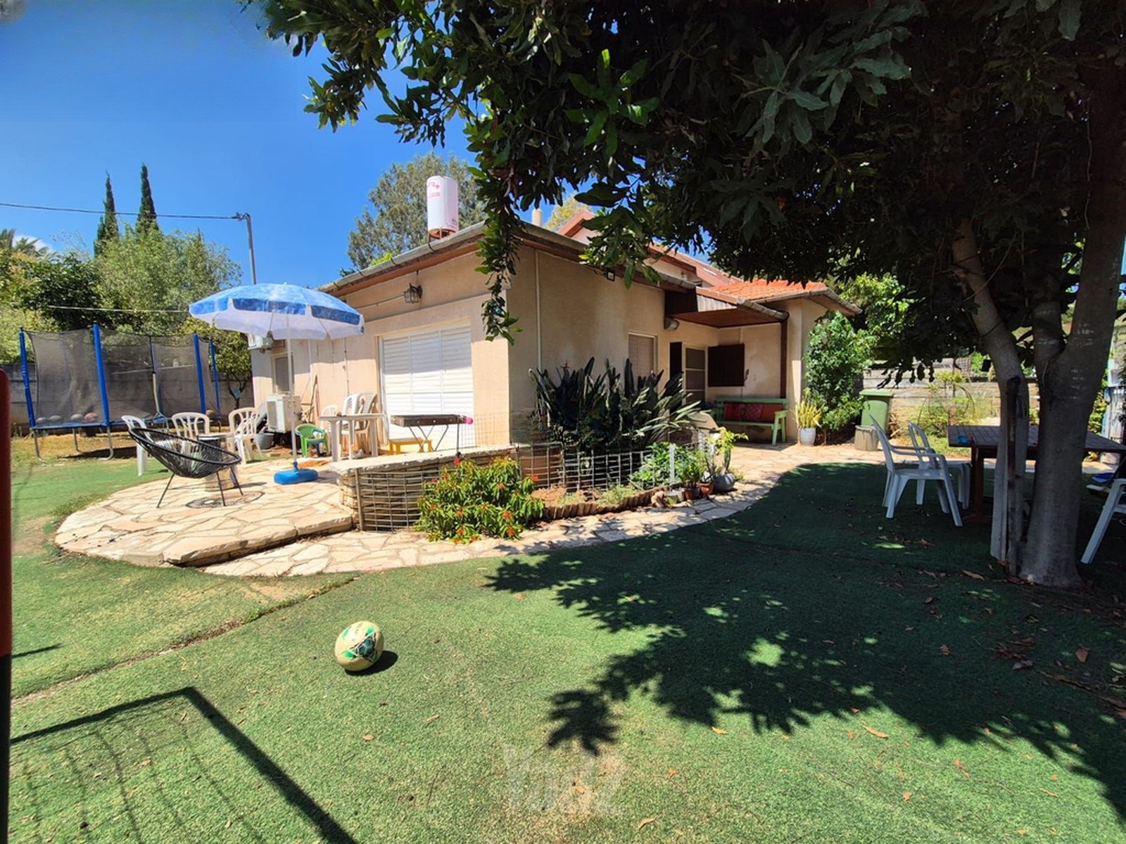 Hod Hasharon Estate