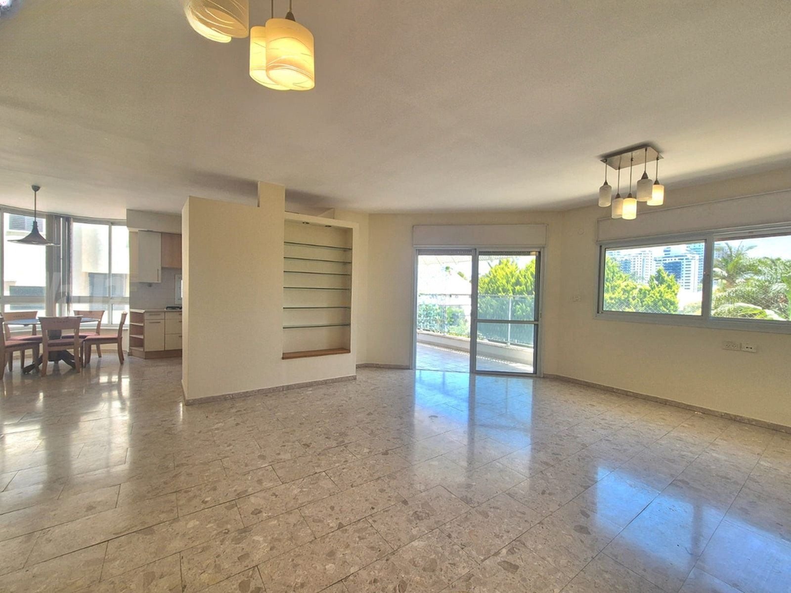 Spacious Shevo Apartment