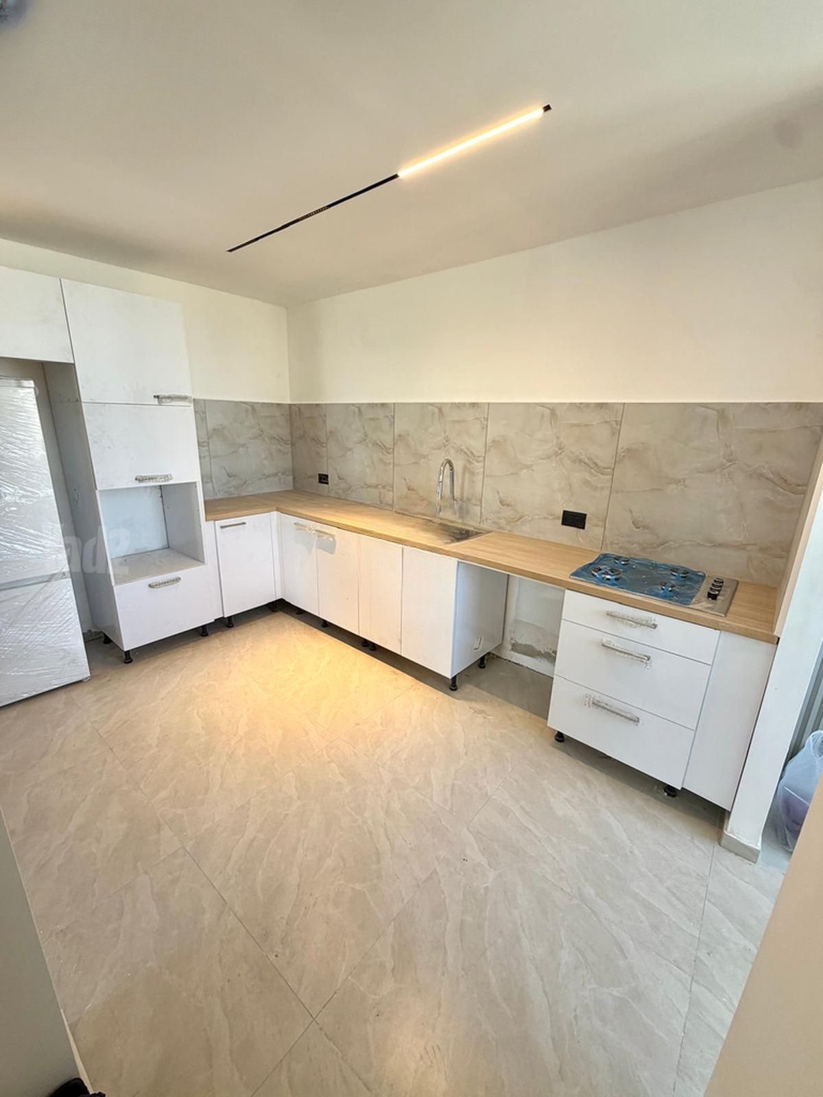Modern HaGiborim Apartment