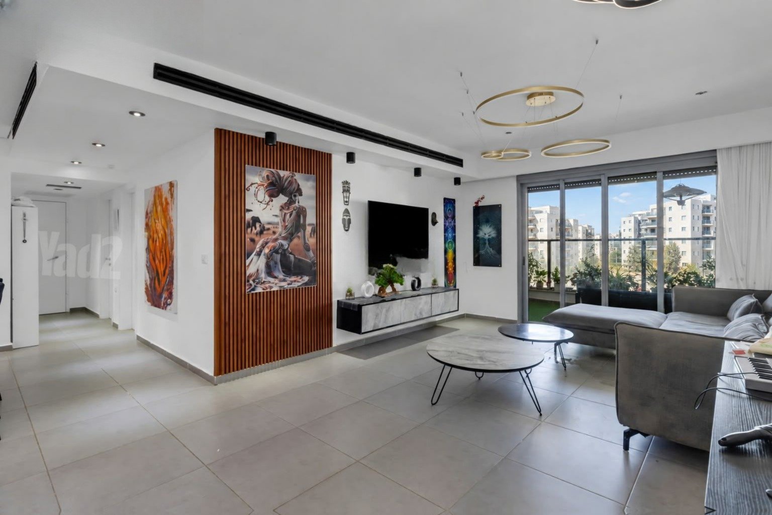 Modern Sigaliyot Apartment